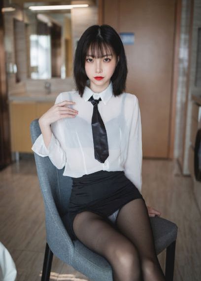 战斗天使阿丽塔_BD英语在线视频播放