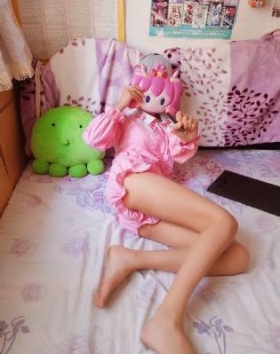 丰满乳亲伦小说_720手机在线观看