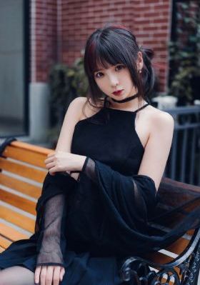 公交车上夹我揉我奶老头在线观看_高清免费播放